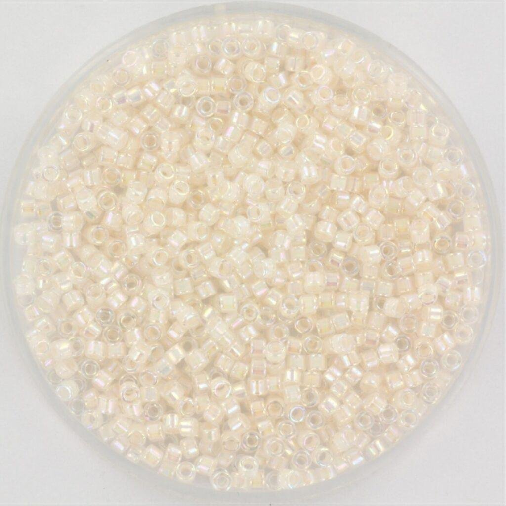 Miyuki Delica 11/0 Pale Peach Lined Crystal AB — 5 gram