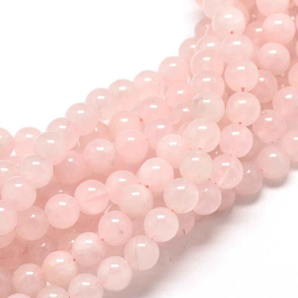 Rozenkwarts kralen 4 mm — streng van circa 82 stuks
