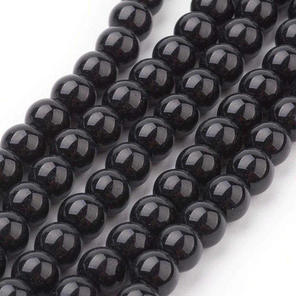 Zwarte glaskralen 6 mm — 130 stuks